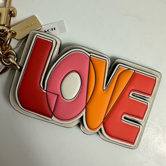 LOVE Coach Keychain - Picture 6 of 7
